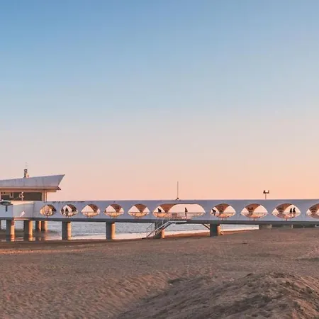 Charming Flat In Building With Solarium Apartment Lignano Sabbiadoro